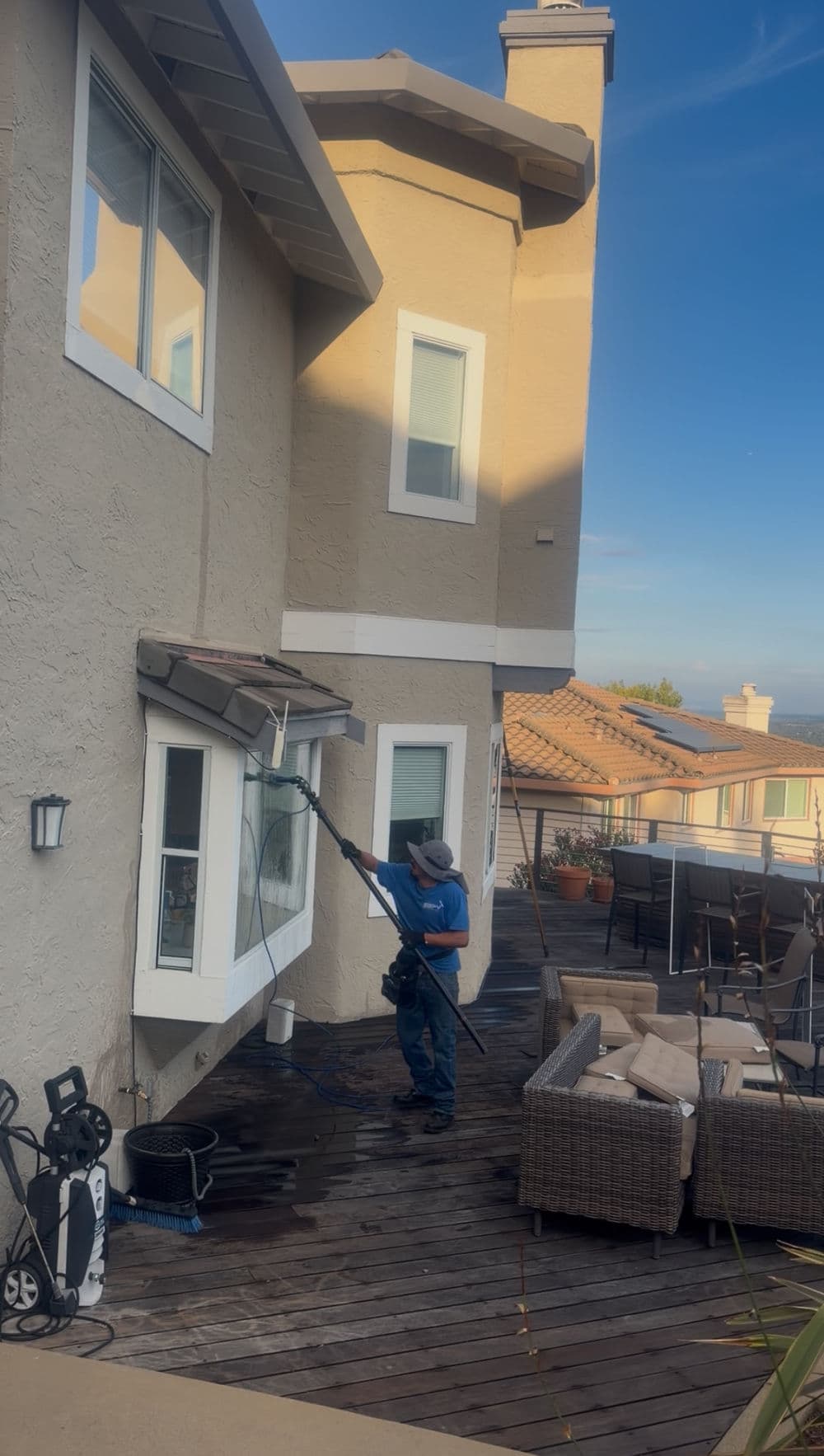 Gallery photos for Multi-Story Home Window Cleaning in Los Gatos: Image #2