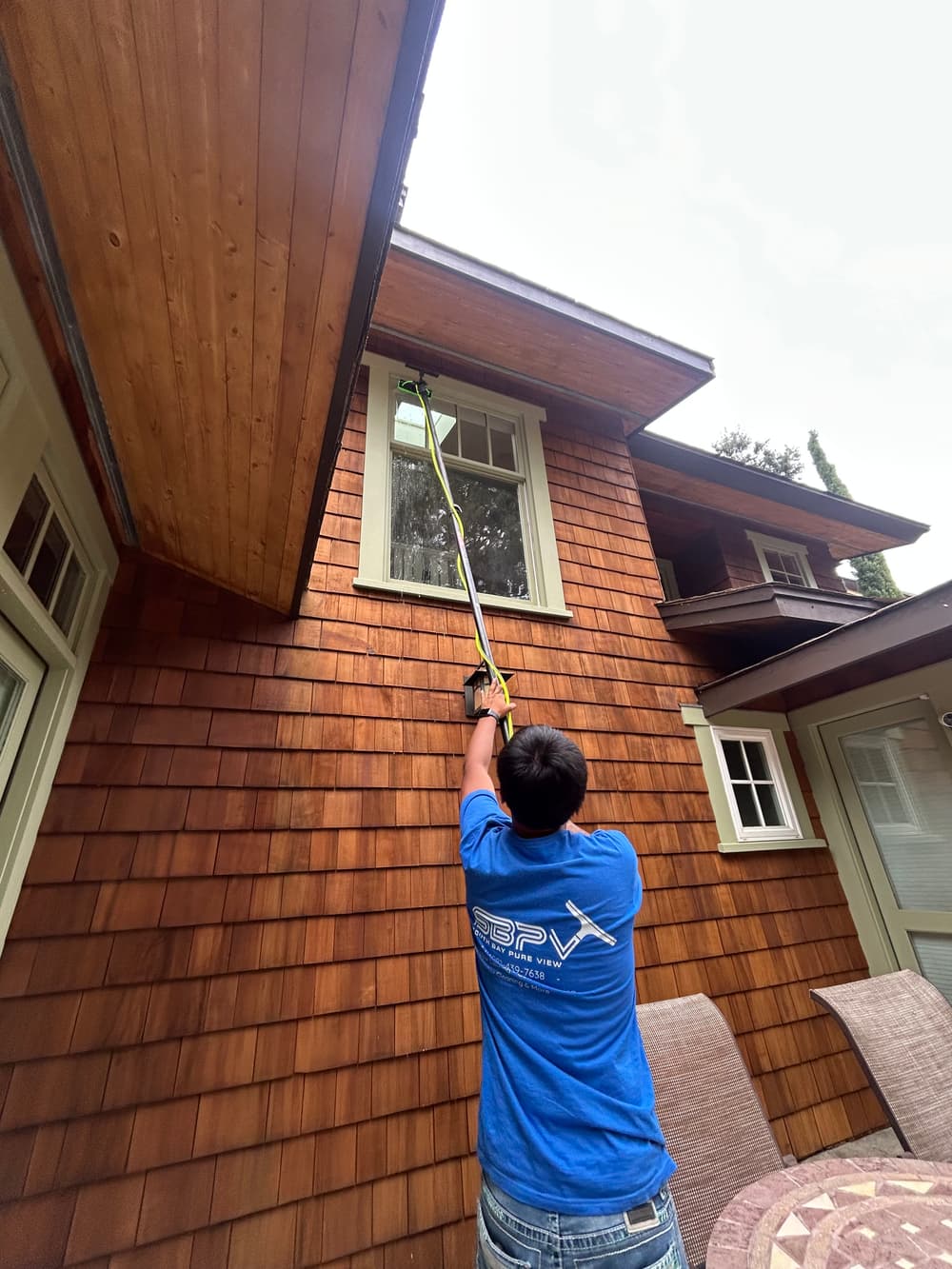 Gallery photos for Interior and Exterior Window Cleaning + Screen Cleaning in Willow Glen, San Jose: Image #2