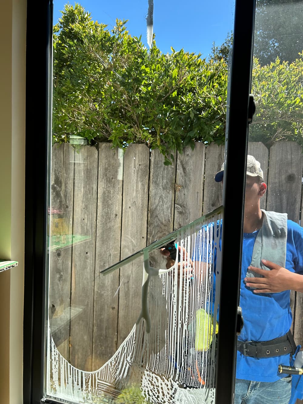 Gallery photos for Interior and Exterior Window Cleaning + Screen Cleaning in Willow Glen, San Jose: Image #1