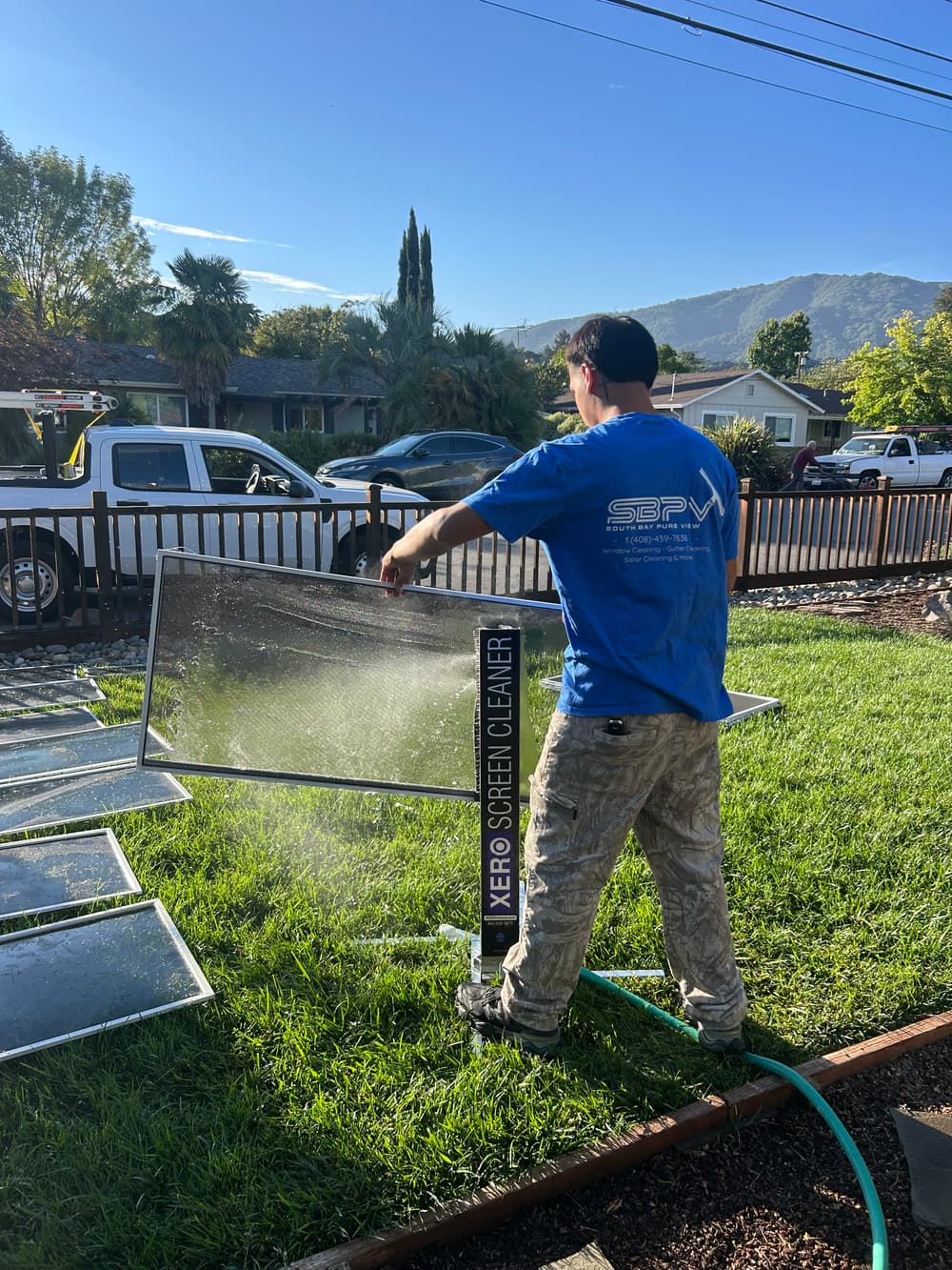 Gallery photos for Interior and Exterior Window Cleaning + Screen Cleaning in Willow Glen, San Jose: Image #3